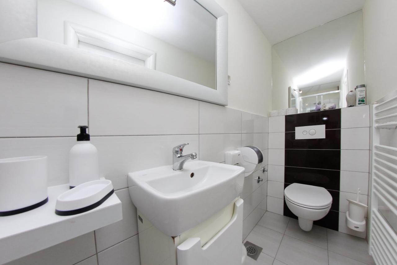 Apartmani Barsa SJJ Esterno foto
